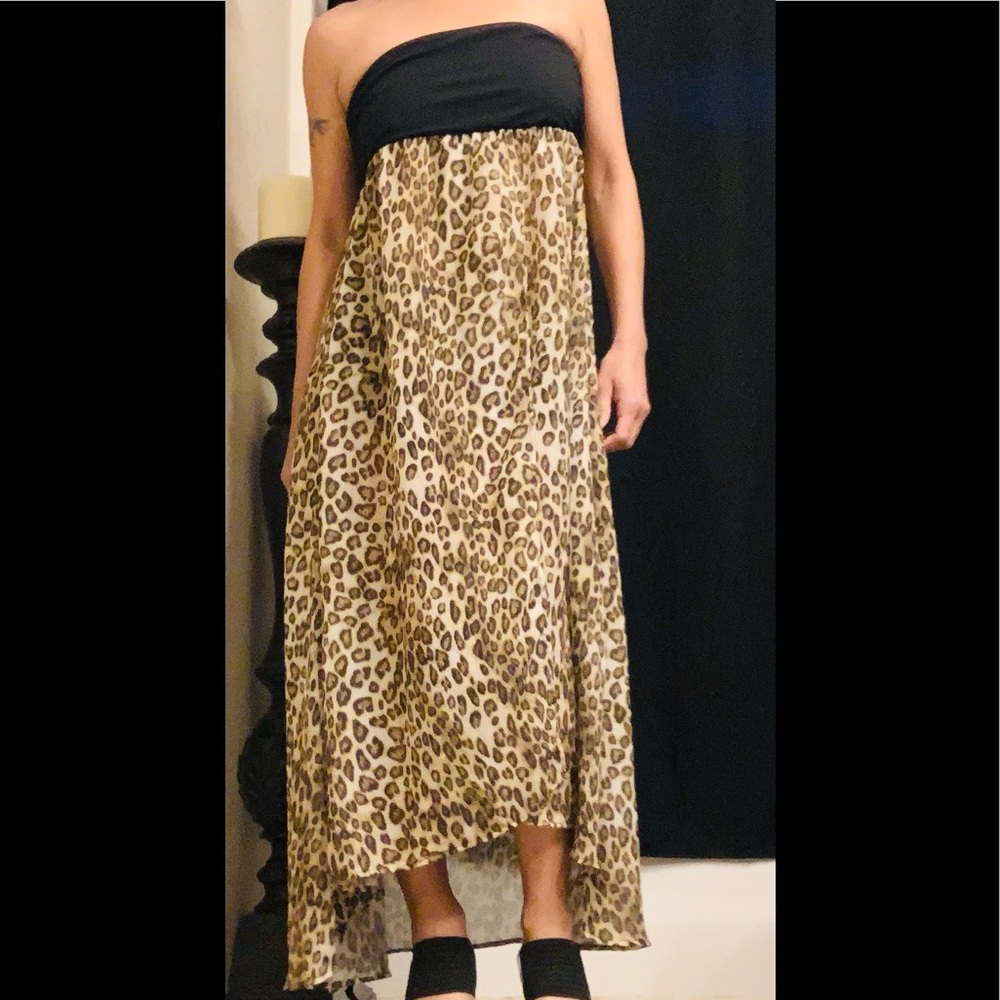 4/25 Guess women long wrap cover-up size small